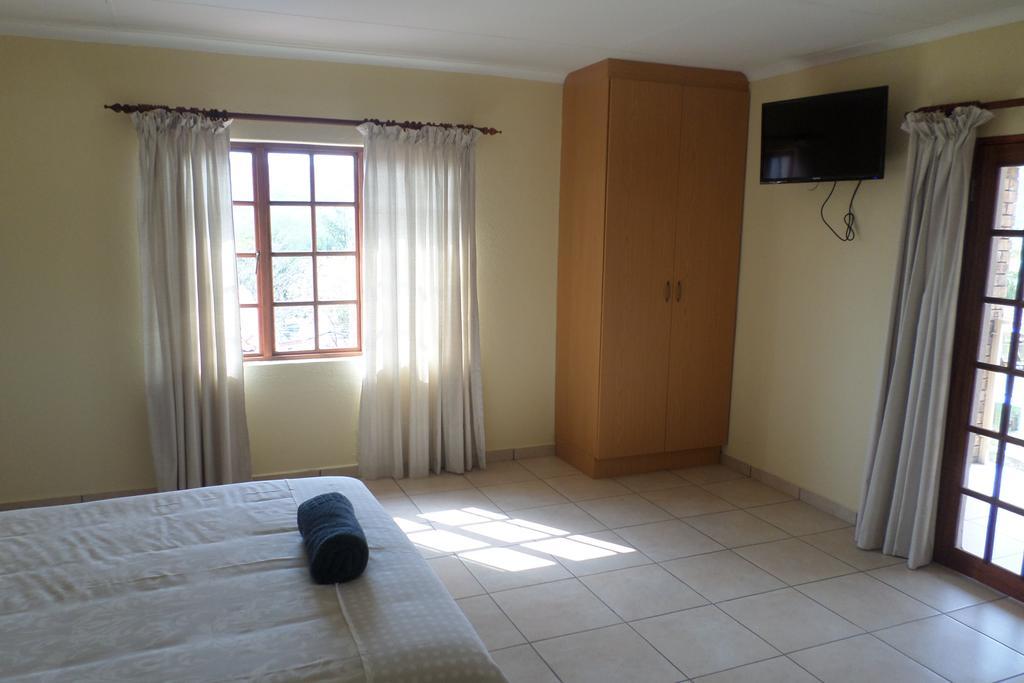 Country Link Guest Lodge Komatipoort Exterior foto