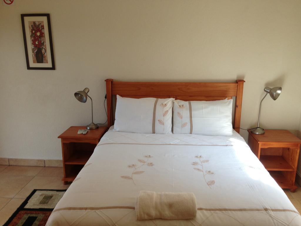 Country Link Guest Lodge Komatipoort Exterior foto